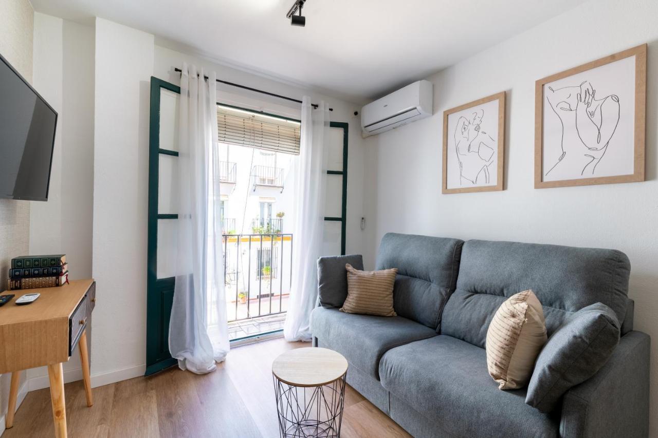 Bt Alfalfa Excelente Ubicacion Ideal Para Parejas เซบีญา ภายนอก รูปภาพ